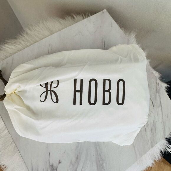 HOBO Fern Studded Leather Belt Bag Fanny Pack Crossbody, Black/Rose Gold NWT - Picture 2 of 15